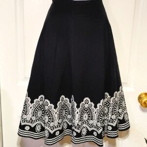H & M A line skirt